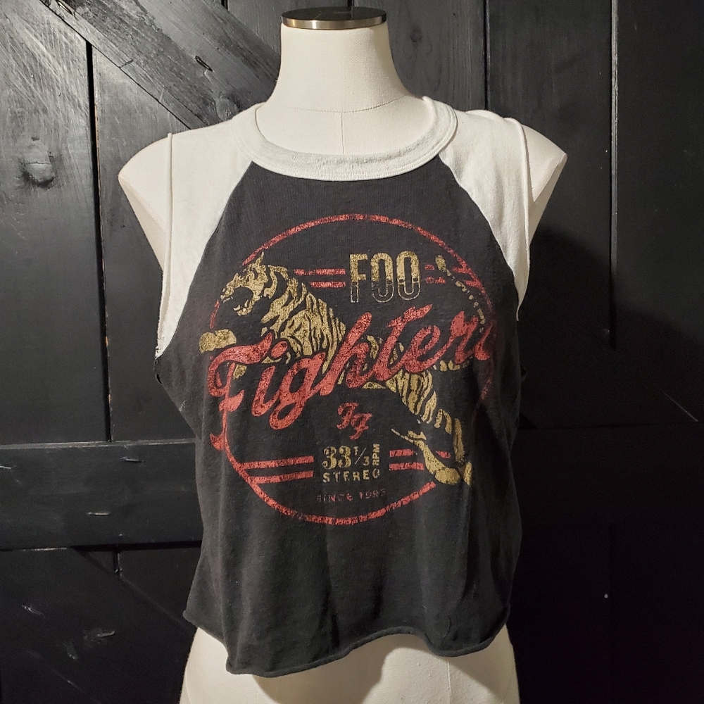 Forever 21 foo fighters tank